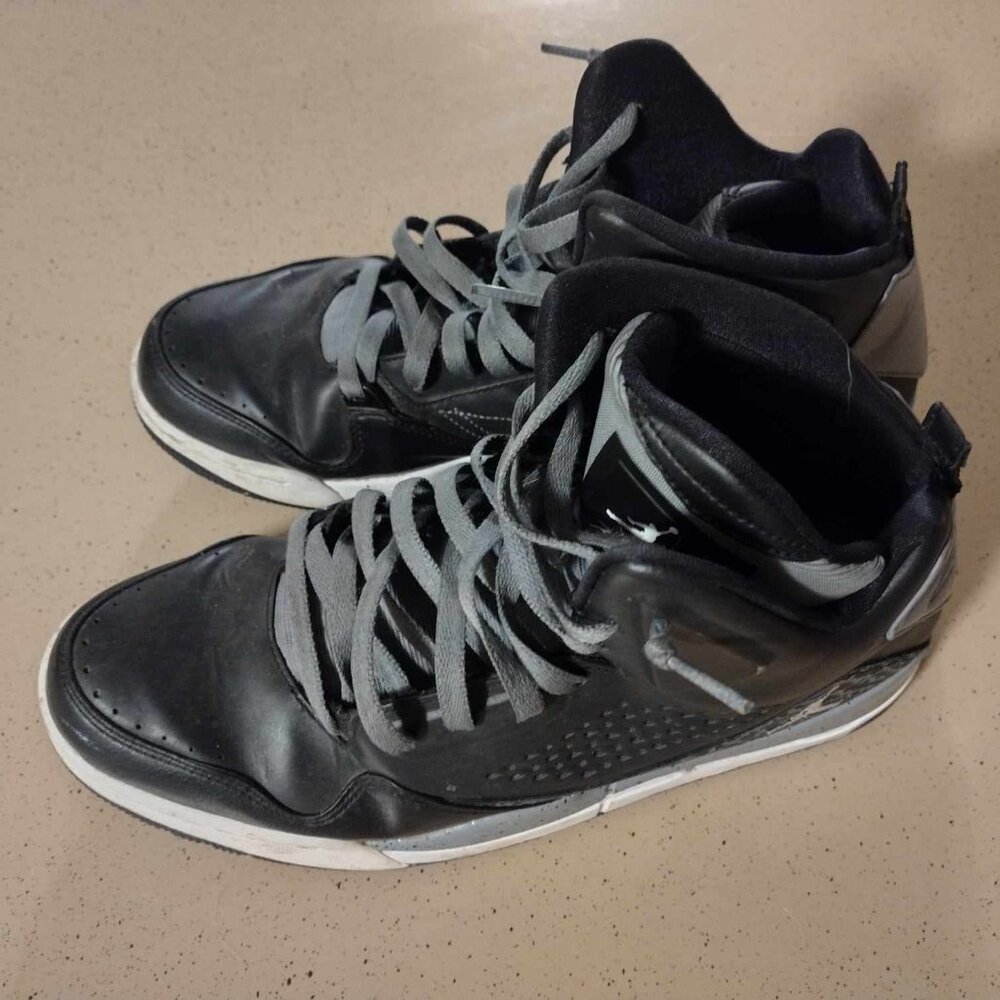 Nike Air jordan flights Men's Black Basketball Shoes